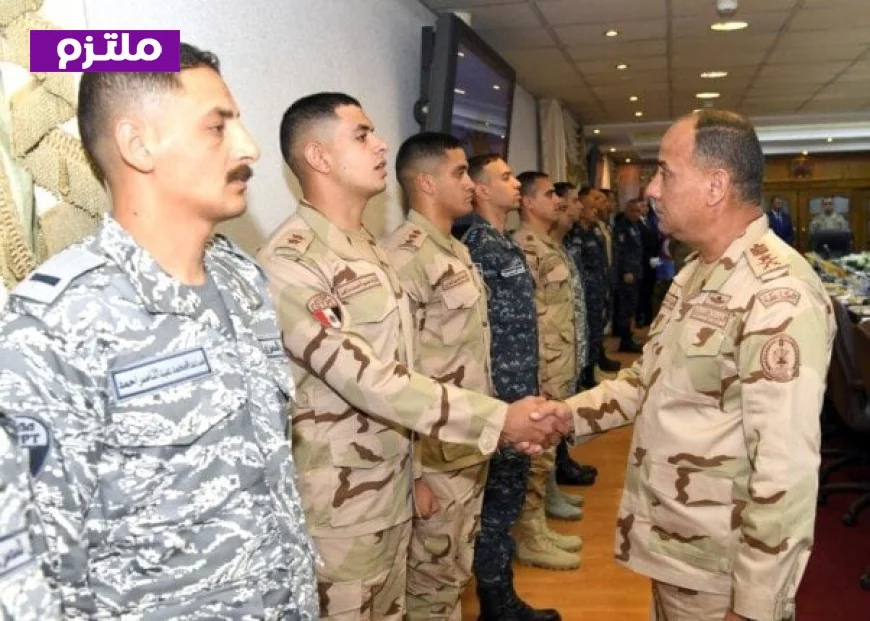 وزير الدفاع يؤكد أن الحفاظ على الكفاءة القتالية والاستعداد الدائم هو السبيل لتحقيق الأمن والاستقرار