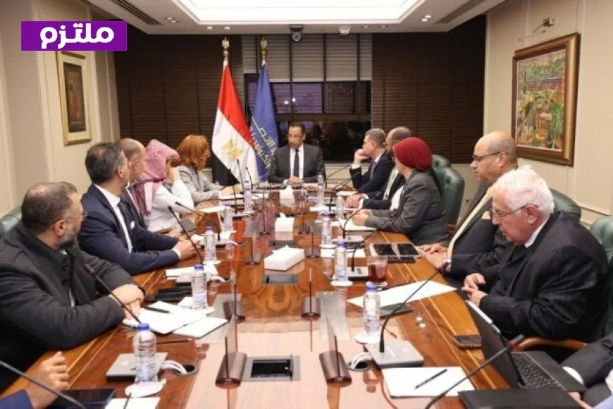 وزير الاتصالات يؤكد أهمية تعزيز صادرات الخدمات الرقمية وزيادة نمو الأعمال للشركات في مصر