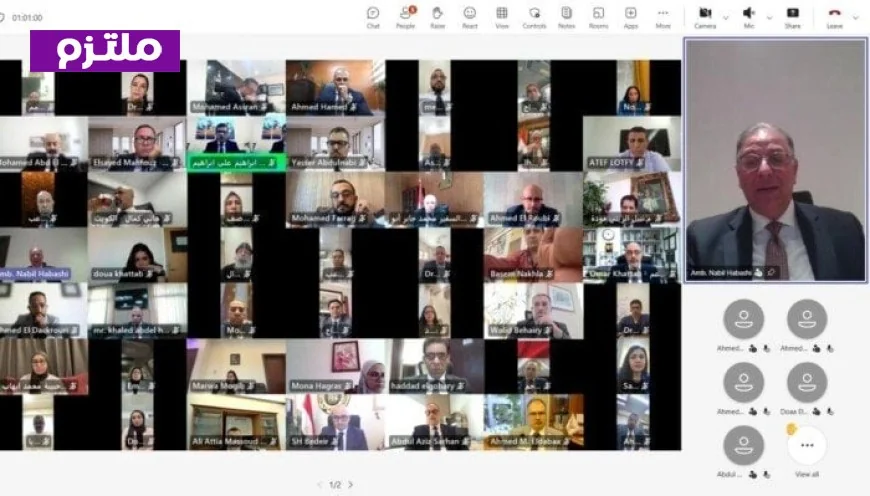 نائب وزير الخارجية يعقد لقاءً مع أبناء الجالية المصرية في الكويت لتعزيز العلاقات الثقافية والاجتماعية