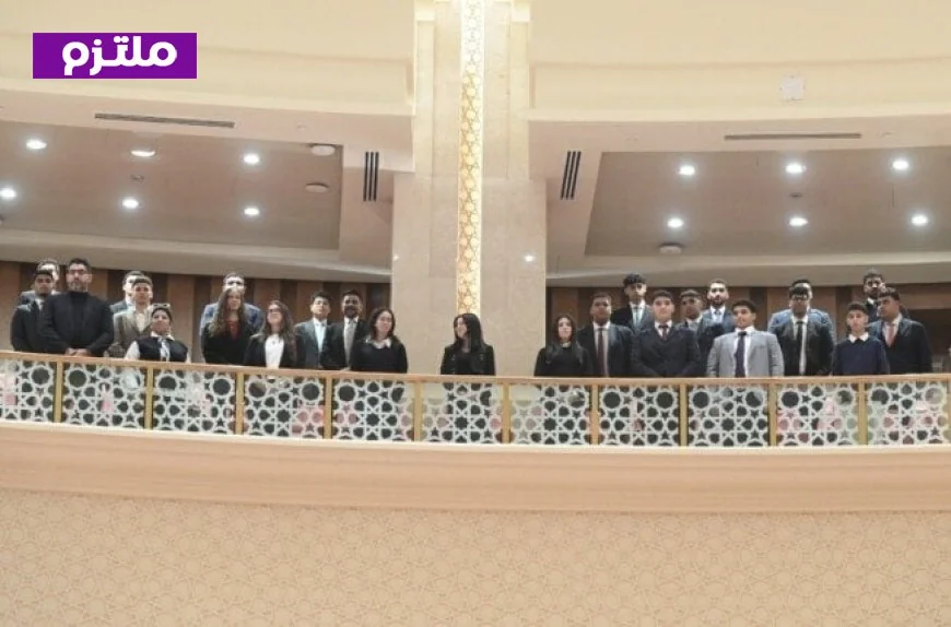 وفد طلابي يستكشف مقر مجلس النواب في العاصمة الجديدة