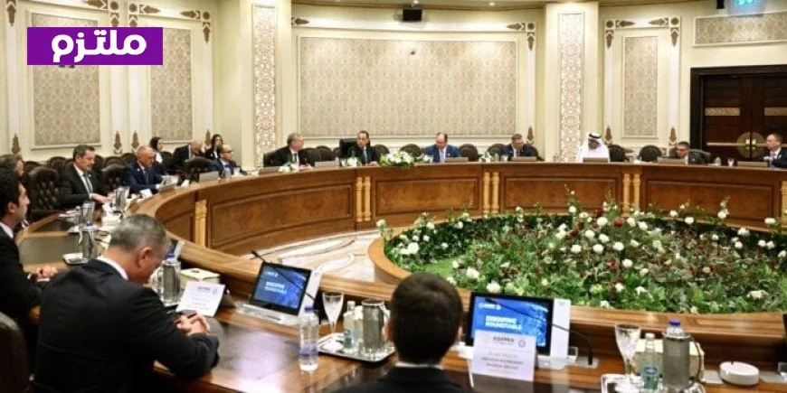 رئيس الوزراء يلتقي قادة شركات الطاقة العالمية في مائدة مستديرة لمناقشة مستقبل الطاقة في مصر