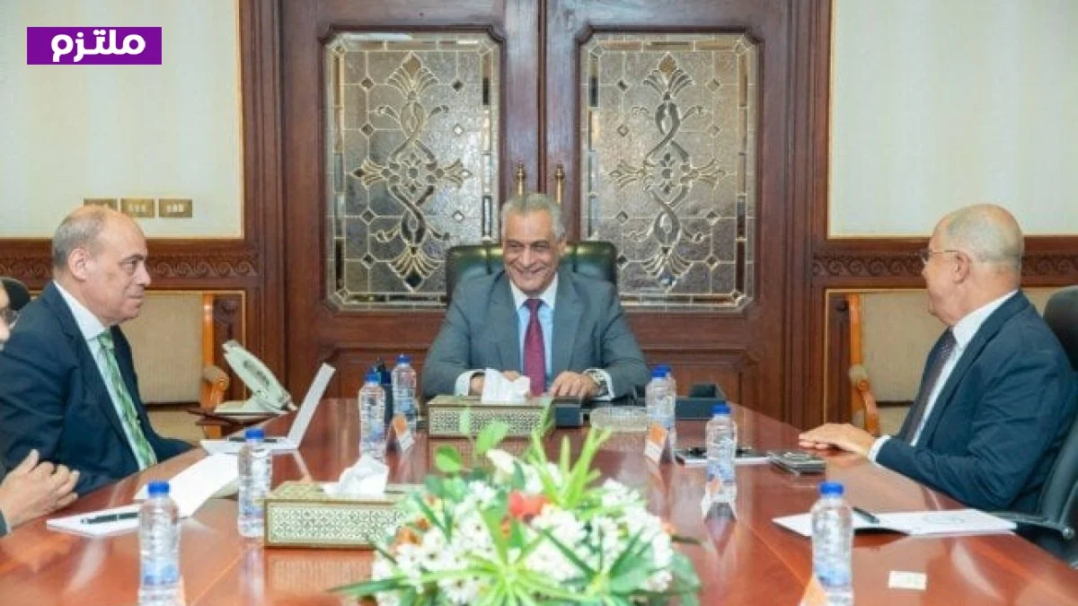 وزير الدولة للإنتاج الحربي يناقش مع رئيس اتحاد الصناعات سبل تعزيز التصنيع المحلي