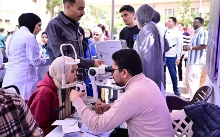جامعة القاهرة تطلق قافلة طبية مجانية لطب وجراحة العيون لأعضائها مع صور مميزة