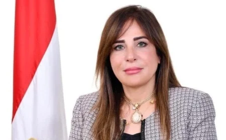 وزيرة الإسكان ومحافظ بورسعيد يناقشان تقدم المشروعات وطرق تعزيز التعاون للتنمية المستدامة