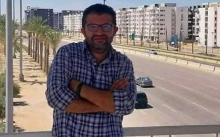 وزير البترول وفريق العمل يوجهون تعازيهم لأسرة المهندس حسام خليفة الذي استشهد بسبب سقوط شظايا صاروخية في الإمارات