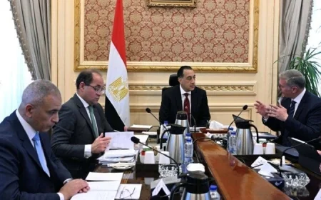 مدبولي يكشف عن خطوات هامة لتأسيس مخزون استراتيجي كاف من المنتجات البترولية