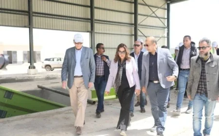 تفقد منال عوض أكبر مجمع لمعالجة المخلفات في العاشر من رمضان استعدادًا للتشغيل الرسمي