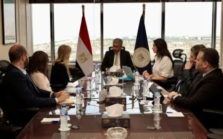 شريف فتحي يتعاون مع فيزا لتعزيز الحلول الرقمية لدعم نمو السياحة في مصر