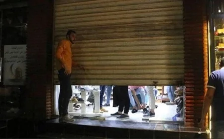 قرار حكومي يفرض تعديل مواعيد إغلاق المحلات لمدة 4 أيام في أعياد المسيحيين 2026