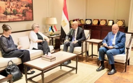 وزير التعليم يلتقي سفيرة فنلندا لتعزيز التعاون المشترك في التعليم