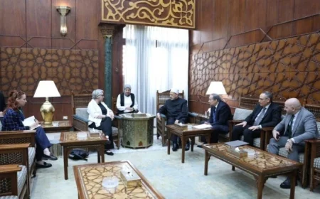 شيخ الأزهر وسفيرة فنلندا يتفقان على تعزيز الحوار بين الأديان لتعزيز السلام العالمي