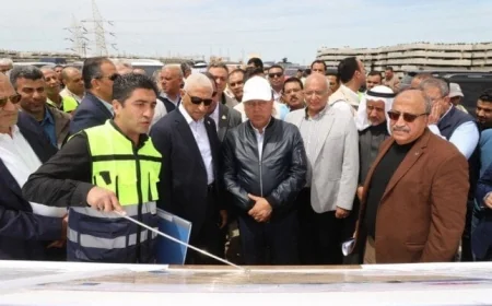 وزير النقل يزور مشروع خط سكة حديد بئر العبد العريش طابا ويبرز دوره في تنمية سيناء