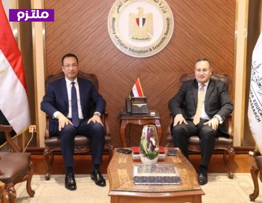 التعليم العالي والاتصالات يدشنان تحولاً رقمياً جديداً وجهوداً في الذكاء الاصطناعي بالجامعات