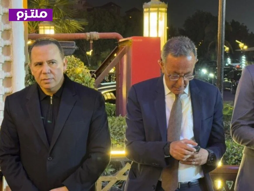 حضوري بارز لكبار الشخصيات الإعلامية والسياسية والفنية في عزاء نجل الإعلامي محمود الورواري مع صور وفيديوهات مميزة