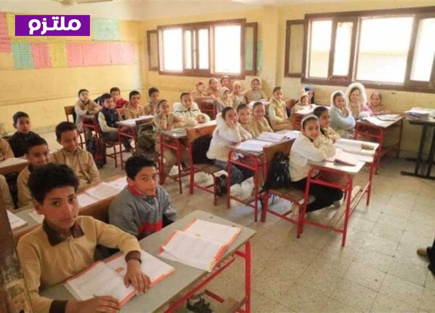 أولياء الأمور يثيرون الجدل حول مواعيد امتحانات أبريل ويطالبون بمراجعتها