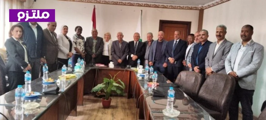 نقابات الصحافة والبنوك والضرائب والاتصالات والبريد تستعيد مكانتها في اتحاد عمال اليوني