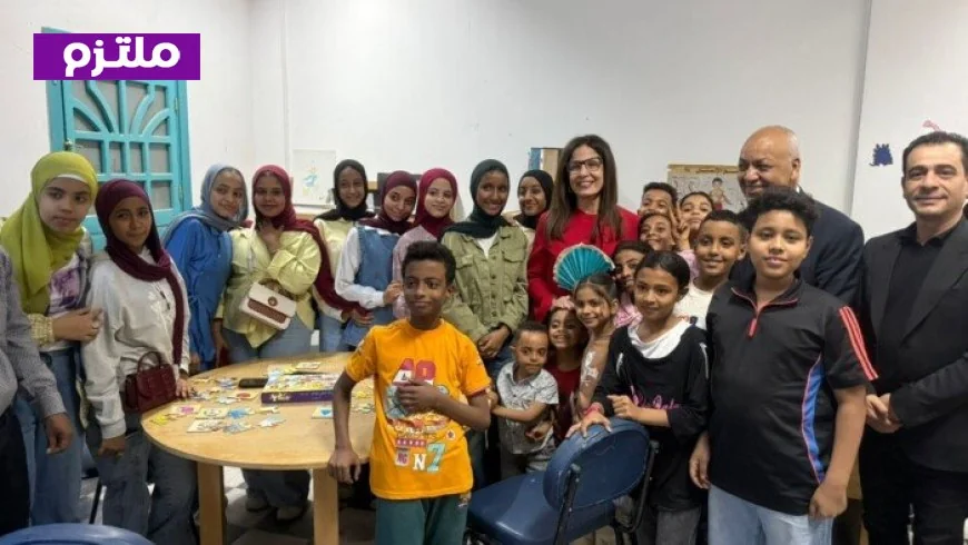 وزيرة الثقافة تتألق في مهرجان فني ثقافي لدعم الأيتام في قنا