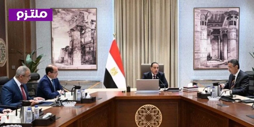 رئيس الوزراء يؤكد أن مخزون السلع الأساسية مطمئن ويكفي لعدة أشهر مقبلة