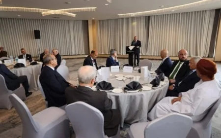 وزير النقل يؤكد أهمية تعزيز منظومة اللوجستيات لدعم التجارة العربية