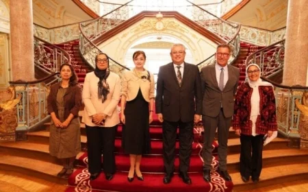 جامعة عين شمس تستعرض فرص تعزيز الشراكات الأكاديمية والثقافية مع سفيرة رومانيا وملحق التعاون الفرنسي