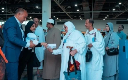 مصر للطيران تنظم جسرًا جويًا لنقل 4900 حاج إلى الأراضي المقدسة مع صور مميزة