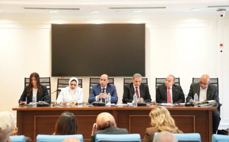 وزير العمل يشارك في الموافقة على تمديد الدورة النقابية العمالية الحالية من قبل قوى النواب