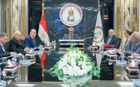 وزير الإنتاج الحربي يدعو لتعزيز التعاون مع القطاع الخاص وتوسيع الشراكات الصناعية لتحفيز النمو الاقتصادي