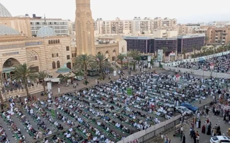 عيد الأضحى 2026 يشهد إقبالاً جماهيرياً كبيراً على الساحات والمساجد في جميع أنحاء الجمهورية