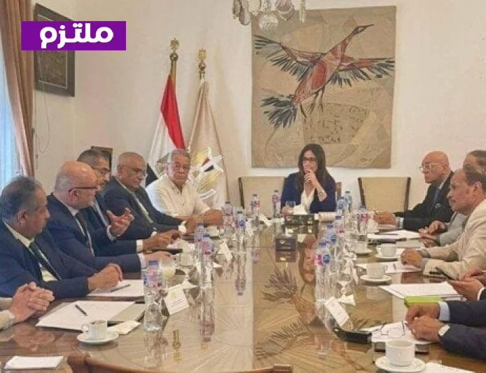 وزيرة الثقافة تفتح الستار عن خطة صفر مخازن لتعزيز قطاع الكتاب