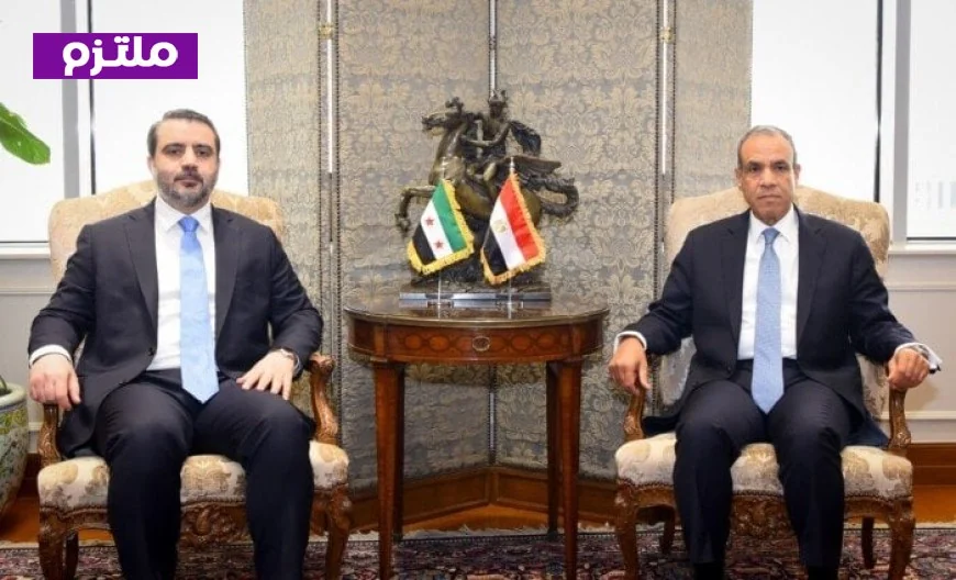 وزير الخارجية المصري يعزز التزام بلاده بوحدة واستقرار سوريا خلال لقائه بنظيره السوري