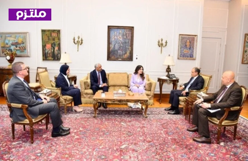 وزير الخارجية يؤكد على أهمية توسيع الاستثمارات المصرية مع بنك التنمية الإفريقي