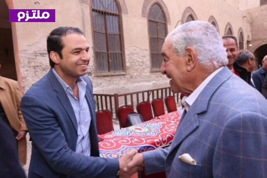 رجل الأعمال علي سالم يؤكد أهمية الحفاظ على الإرث الحضاري خلال زيارته لمؤسسة زاهي حواس للآثار