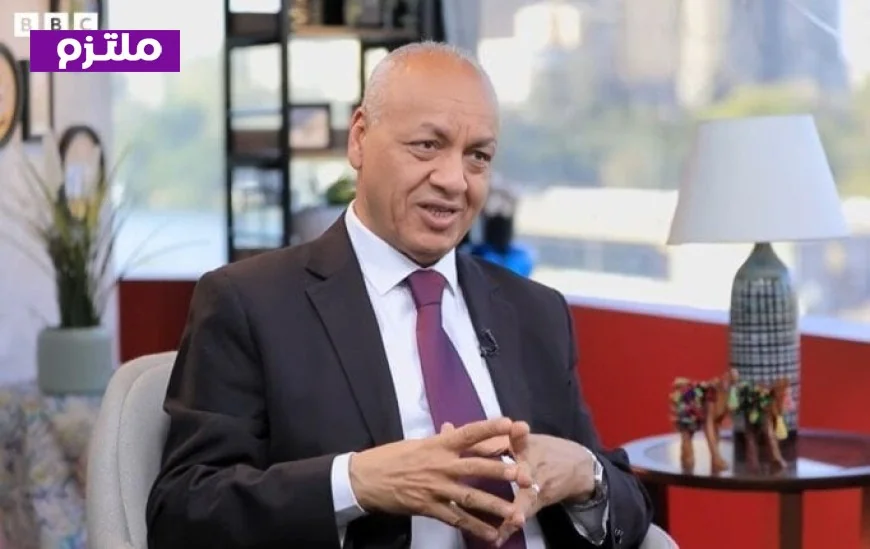 مصطفى بكري يستفسر عن مبررات إيران لاستهداف المنشآت المدنية في السعودية والإمارات