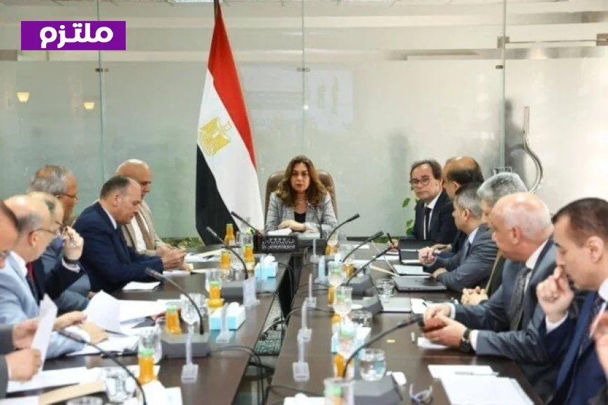 وزيرة التنمية المحلية تشدد على ضرورة تخصيص الاعتمادات المالية لدعم المشاريع البيئية والتنموية