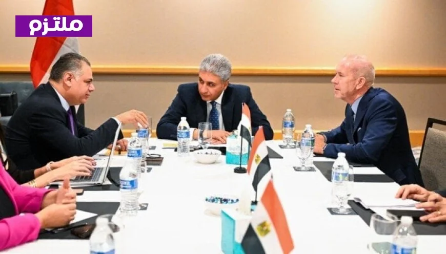 وزير السياحة يناقش فرص استضافة مؤتمر منظمي الرحلات الأمريكي في مصر
