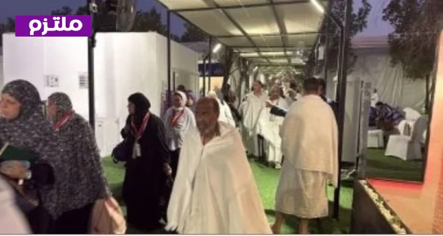 نجاح تصعيد حجاج الجمعيات الأهلية إلى جبل عرفات بدءًا من الظهر مع أبرز الصور