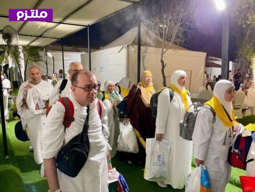 حجاج الجمعيات الأهلية يتوجهون من عرفات إلى مزدلفة للاستعداد لرمي الجمرات في منى