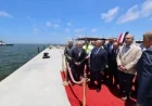 وزير النقل يفتتح أرصفة محطة تحيا مصر ويستقبل 6 سفن مع شحن قطار الحاويات