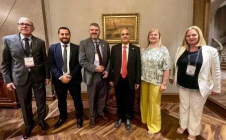 جامعة القاهرة الجديدة تبتكر برنامج الروبوتات بالشراكة مع إيطاليا لتعزيز التكنولوجيا الحديثة