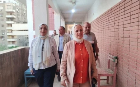 مدير تعليم القاهرة تقوم بجولة تفقدية للجان الشهادة الإعدادية في عابدين وتؤكد على الالتزام بضوابط الامتحانات