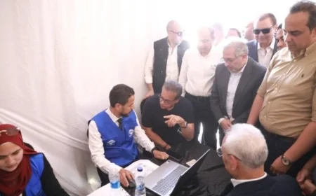 وزير الصحة يواصل متابعة تسجيل المواطنين في نظام التأمين الصحي الشامل بمحافظة المنيا