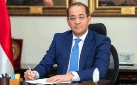 إعلامي وزراء يكشف تفاصيل فيديو يثير الجدل حول غياب الرقابة على استخدام مواد كيميائية في نضج الفاكهة