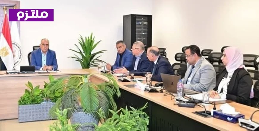 وزير الري يشرف على سير العمل في المشروع الوطني لتأهيل المنشآت المائية