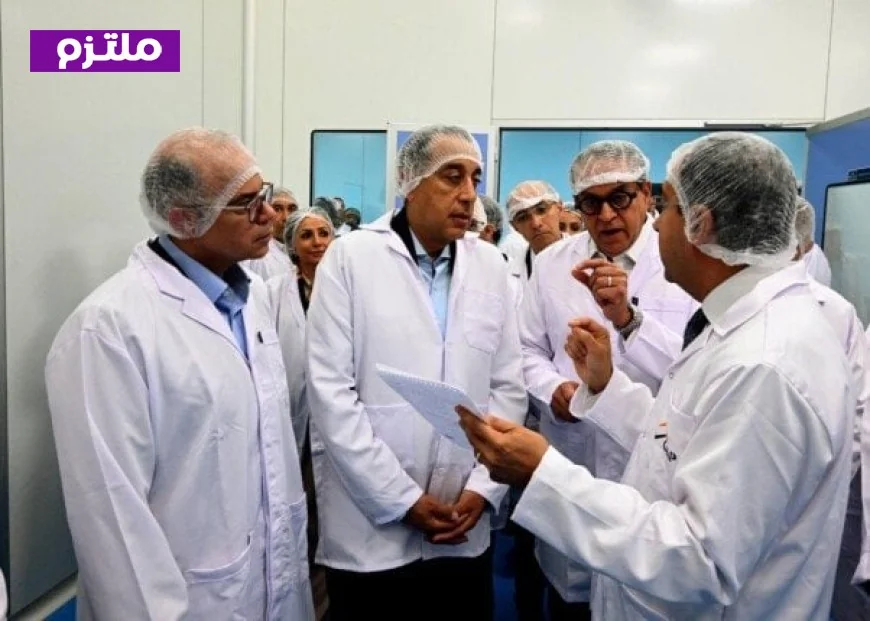 رئيس الوزراء يتفقد مصنع جلوبال أدفانسد للأدوية الذي يصدر لأكثر من 40 دولة بعائدات تصل إلى 10 ملايين دولار