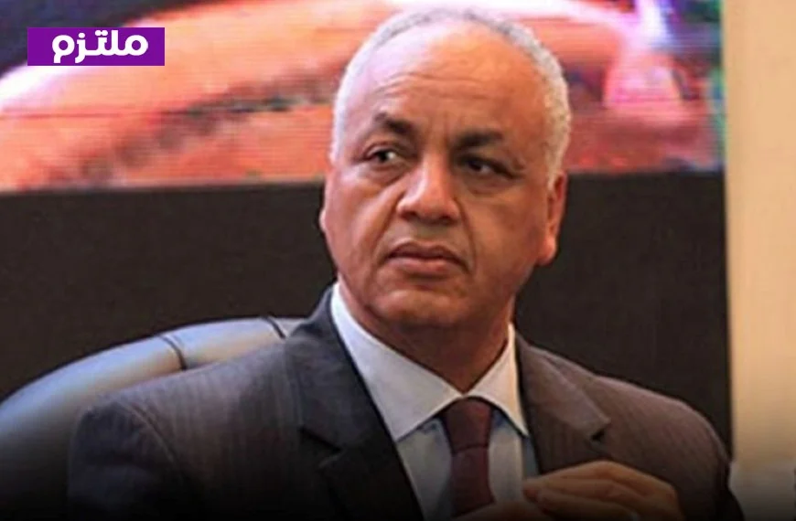 مصطفى بكري وأسرة تحرير الأسبوع يقدمون التعازي للكاتب الصحفي عصام راضي في وفاة شقيقه