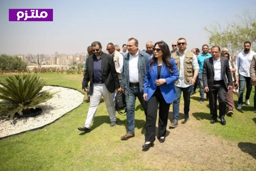 وزيرة الإسكان تراجع تقدم مشروع حدائق تلال الفسطاط وتلتقي بالشركات المنفذة صور