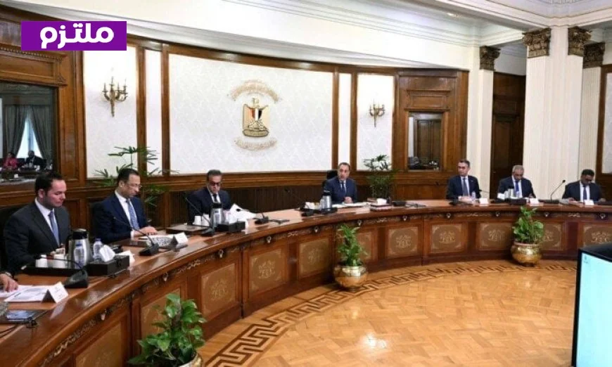 رئيس الوزراء يراقب تطورات منظومة كارت الخدمات الحكومية الموحد