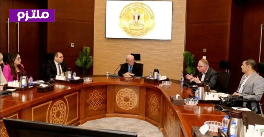 الحكومة تتخذ 3 قرارات استراتيجية لدفع تطوير صناعة الغزل والنسيج وتعزيز الأصول