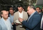 جولة وزير الصناعة تبدأ بتفقد مصانع شركة مصر للغزل والنسيج في المحلة الكبرى