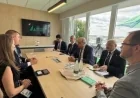 وزير الطيران المدني يلتقي بشركة Acron Aviation البريطانية لتعزيز التعاون في تقنيات التدريب للطيران